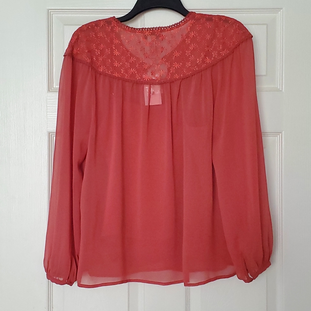 Neiman Marcus Embroidered Tie Neck Blouse - Picture 2 of 10